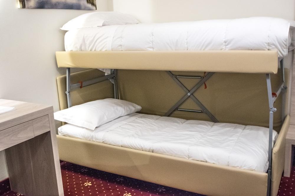 סקנדיצ'י Hotel Perlage Florence מראה חיצוני תמונה