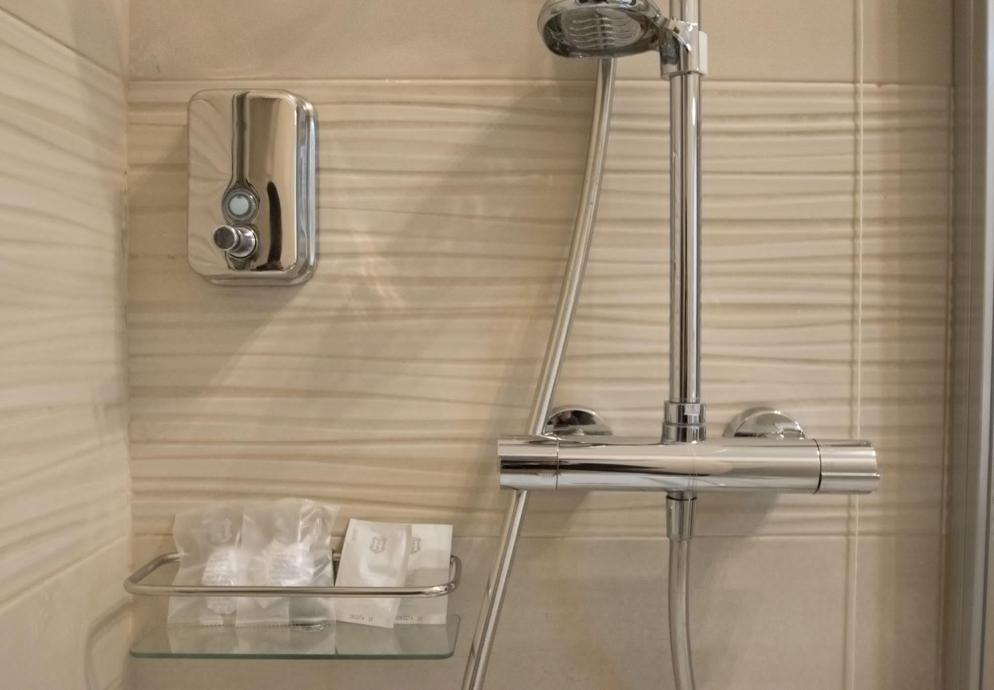 סקנדיצ'י Hotel Perlage Florence מראה חיצוני תמונה