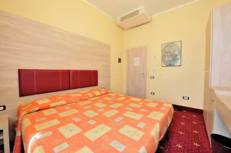 סקנדיצ'י Hotel Perlage Florence מראה חיצוני תמונה